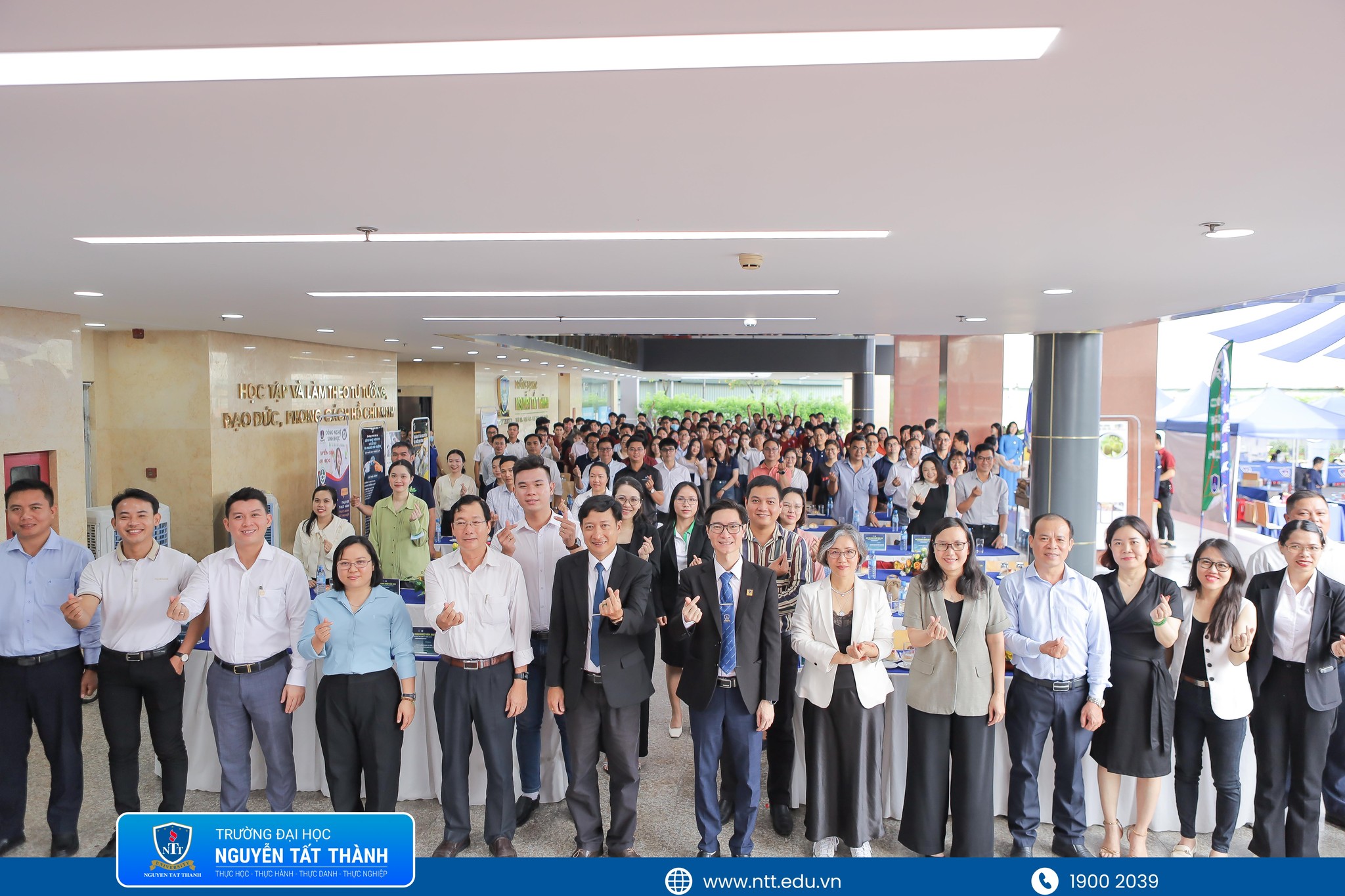 Đồng hành cùng sinh viên Trường Đại học Nguyễn Tất Thành